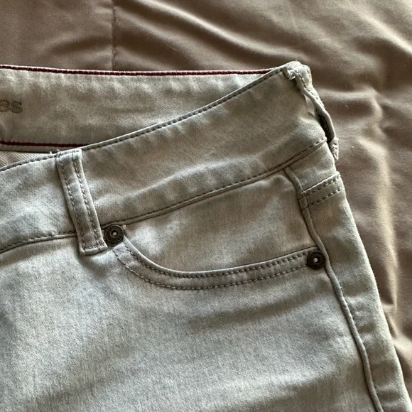 Maurice’s jeggings Blue and gray - size large regular- EUC - both pairs! - Picture 4 of 7